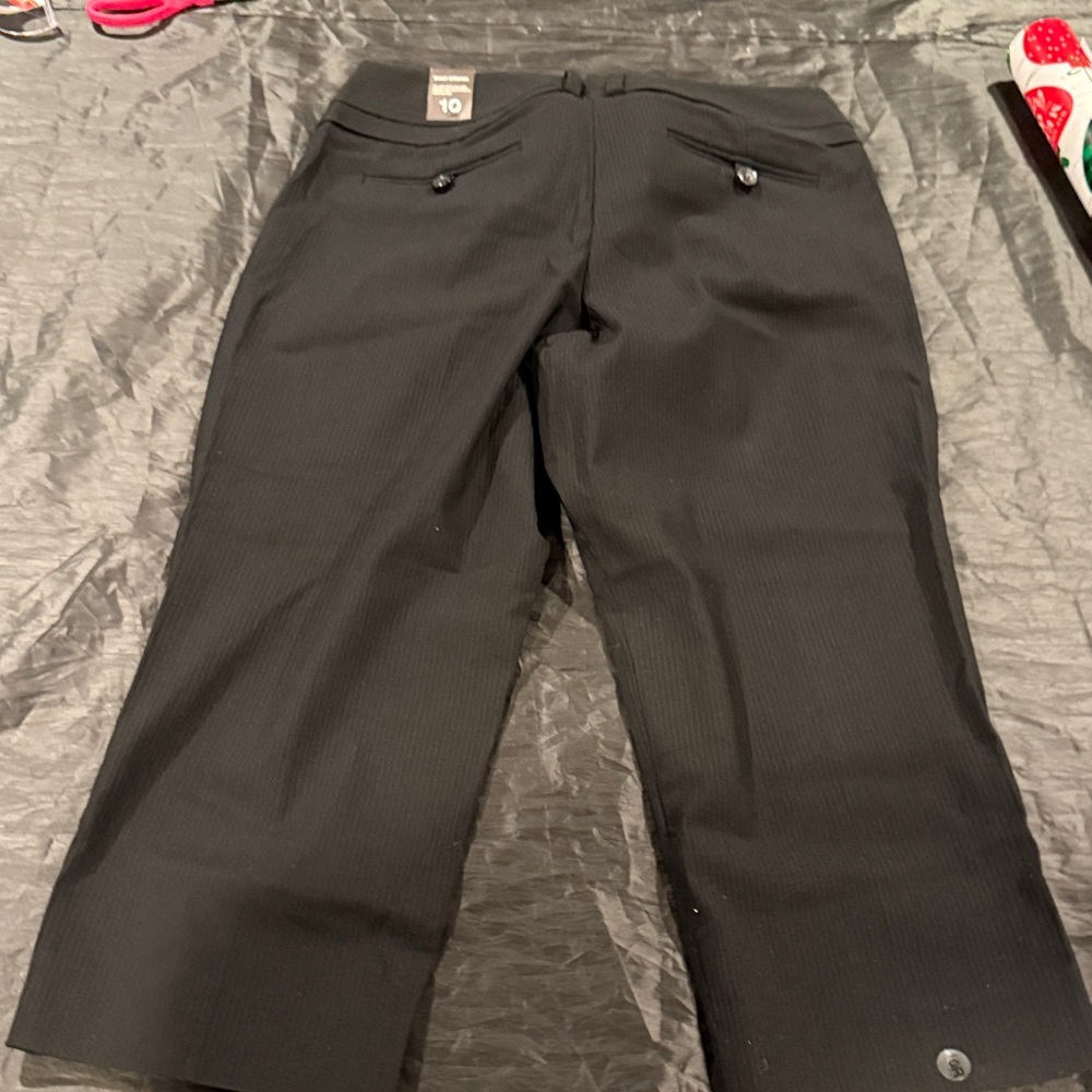 The Limited Black Capris
